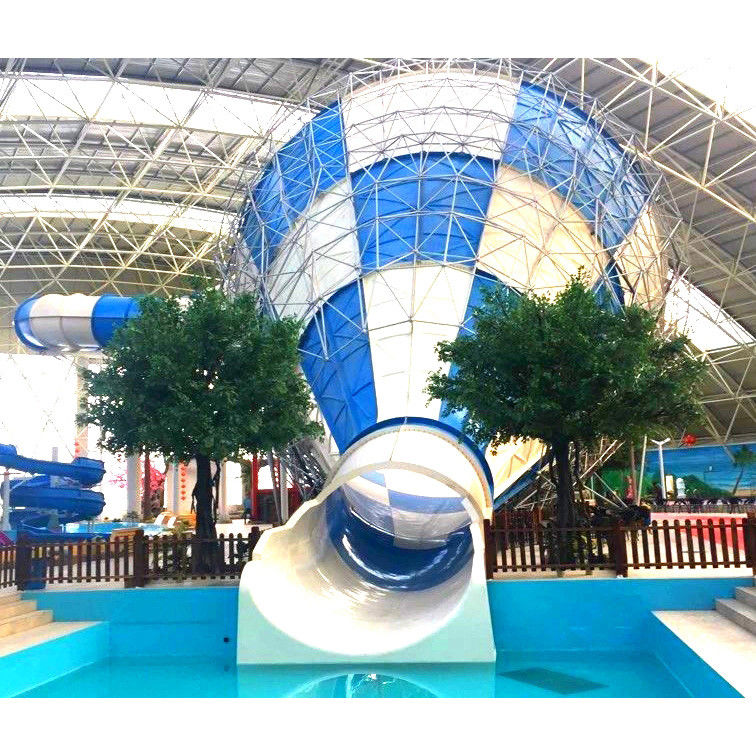 Parco di avventure Tornado Scivolo d'acqua 2-3 persone Per divertimento all'aria aperta
