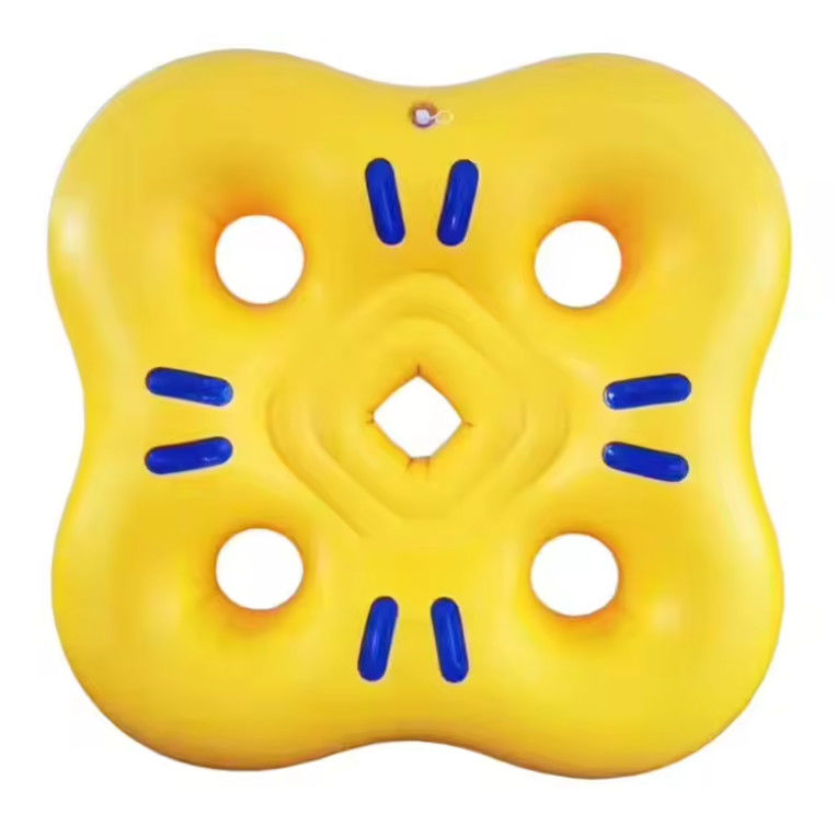 Alta resistenza accessori gonfiabili per parchi acquatici colore personalizzato