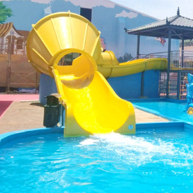 Alta resistenza Piccolo scivolo d'acqua per 2 bambini dai 3 ai 15 anni